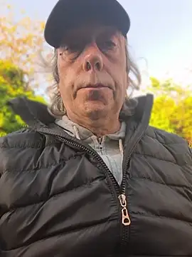 bi dare online show from 04/05/26, 04:57