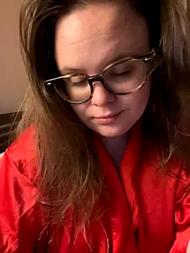 Snapshot of MariaMirabella chatting on 11/02/25, 09:31 MariaMirabella online show from 11/02/25, 09:31