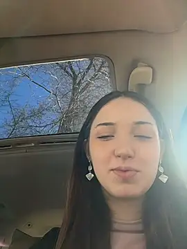 DollyTall online show from 03/29/26, 04:03