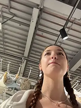 DollyTall online show from 04/13/26, 06:28