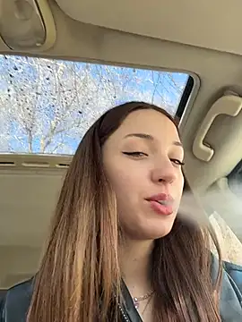 DollyTall online show from 03/20/26, 06:25