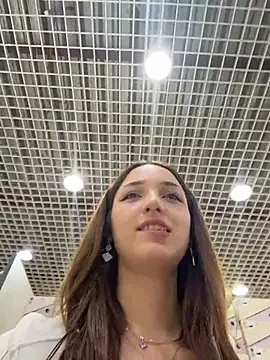 DollyTall online show from 04/09/26, 06:15