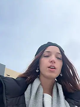 DollyTall online show from 11/08/25, 09:35