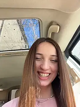 DollyTall online show from 03/18/26, 09:12