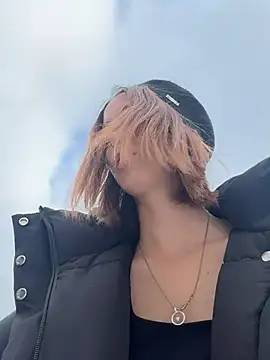 DollyTall online show from 11/11/25, 09:37