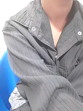 Snapshot of AnkitaDevi chatting on 11/01/25, 03:57 AnkitaDevi online show from 11/01/25, 03:57