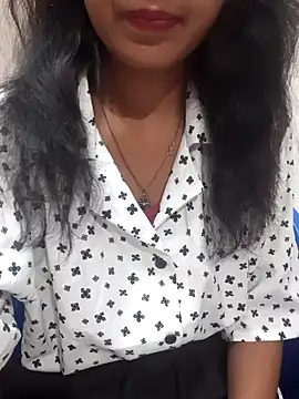 Snapshot of AnkitaDevi chatting on 09/29/25, 03:57 AnkitaDevi online show from 09/29/25, 03:57
