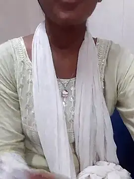 Snapshot of AnkitaDevi chatting on 09/09/25, 03:38 AnkitaDevi online show from 09/09/25, 03:38