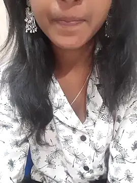 Snapshot of AnkitaDevi chatting on 09/14/25, 03:51 AnkitaDevi online show from 09/14/25, 03:51