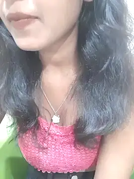 Snapshot of AnkitaDevi chatting on 09/12/25, 04:01 AnkitaDevi online show from 09/12/25, 04:01