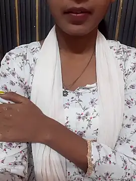 Snapshot of AnkitaDevi chatting on 10/13/25, 03:19 AnkitaDevi online show from 10/13/25, 03:19