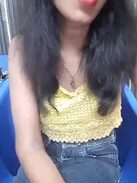 Snapshot of AnkitaDevi chatting on 09/30/25, 04:07 AnkitaDevi online show from 09/30/25, 04:07