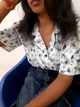 AnkitaDevi online show from 05/18/26, 03:50