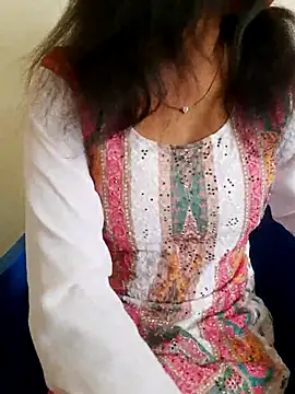 Snapshot of AnkitaDevi chatting on 07/10/26, 03:39 AnkitaDevi online show from 07/10/26, 03:39