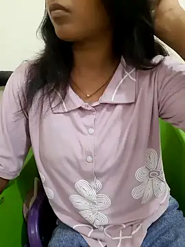 Snapshot of AnkitaDevi chatting on 07/14/26, 04:17 AnkitaDevi online show from 07/14/26, 04:17