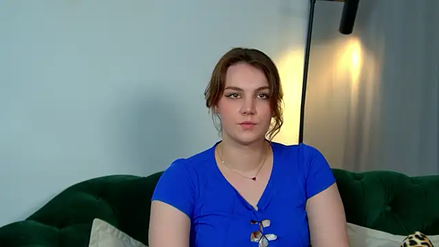 KarenClarks online show from 09/10/25, 06:18