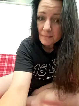 simpledi online show from 12/15/25, 08:36