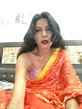 Snapshot of Yourhotsweetgirl chatting on 09/19/25, 04:05 Yourhotsweetgirl online show from 09/19/25, 04:05