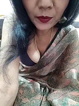 Yourhotsweetgirl online show from 11/10/25, 03:55