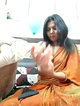 Yourhotsweetgirl online show from 01/15/26, 05:49