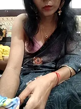 Yourhotsweetgirl online show from 10/25/25, 05:39