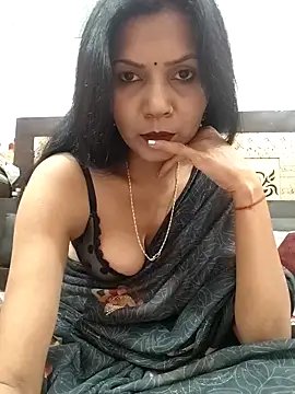 Yourhotsweetgirl online show from 11/16/25, 04:12