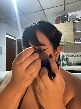 Emily Taylor2 online show from 12/03/25, 02:34