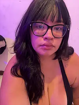 Emily Taylor2 online show from 04/24/26, 02:02