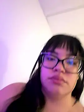 Emily Taylor2 online show from 01/12/26, 02:07