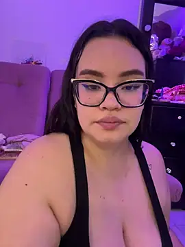 Emily Taylor2 online show from 02/08/26, 02:20