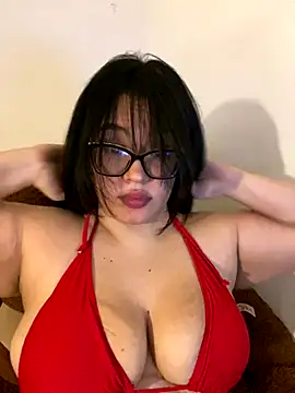 Snapshot of Emily_Taylor2 chatting on 09/09/25, 02:10 Emily Taylor2 online show from 09/09/25, 02:10
