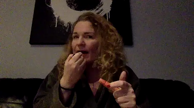 less-is-moore online show from 01/18/26, 01:14