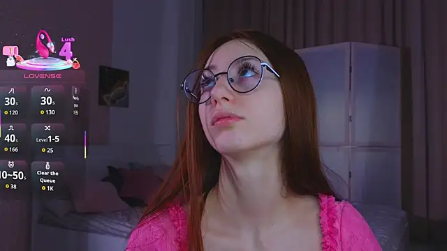 AvrilLeMell online show from 10/10/25, 09:04