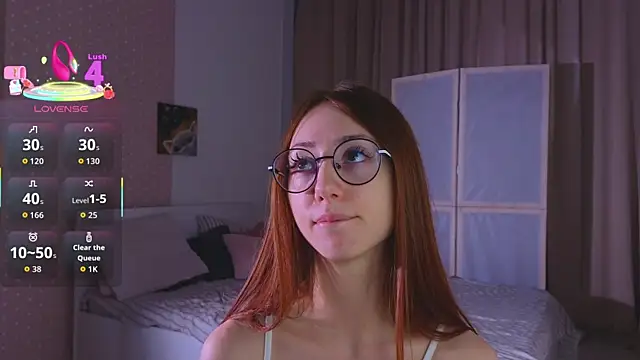 AvrilLeMell online show from 10/11/25, 09:05