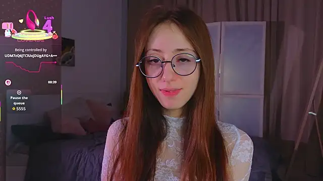 AvrilLeMell online show from 11/07/25, 09:52