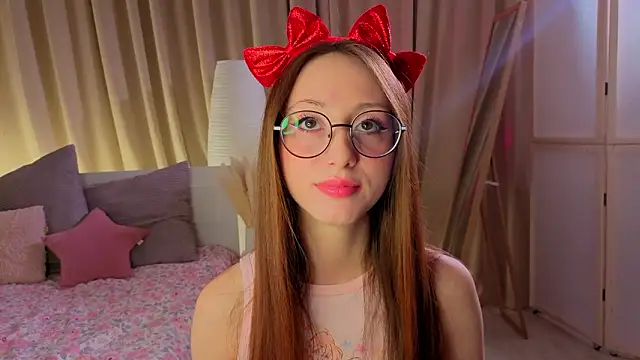 AvrilLeMell online show from 03/07/26, 10:15