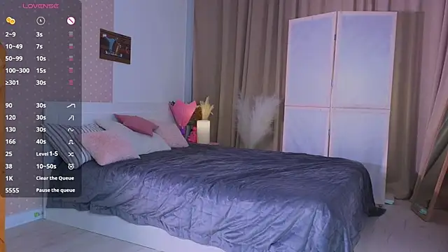 AvrilLeMell online show from 09/10/25, 09:03