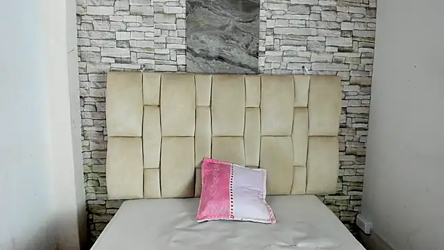 Celesste doll online show from 12/04/25, 01:21