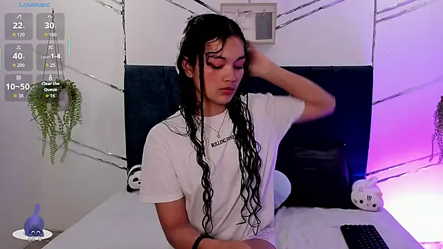 Camilla Miller01 online show from 11/07/25, 02:43