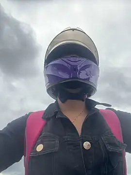 Camilla Miller01 online show from 04/10/26, 06:15