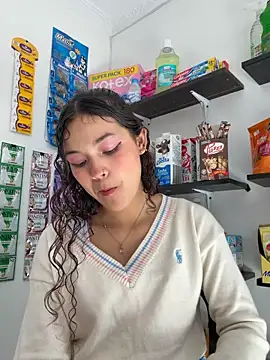 Camilla Miller01 online show from 05/19/26, 07:43