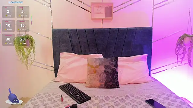 Camilla Miller01 online show from 10/01/25, 08:13