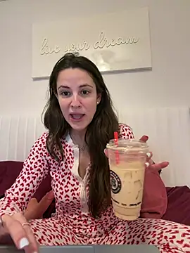 heyitsmadig online show from 03/26/26, 01:20