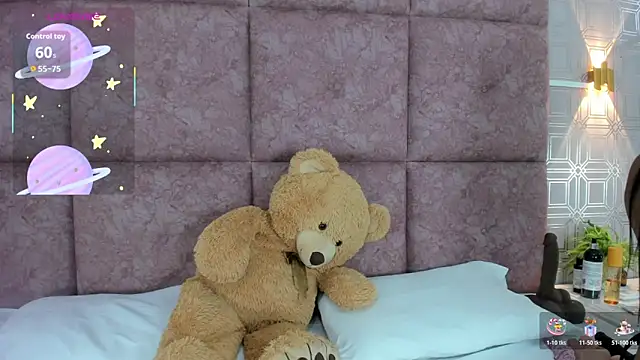 AmyStar1 online show from 04/13/26, 08:57