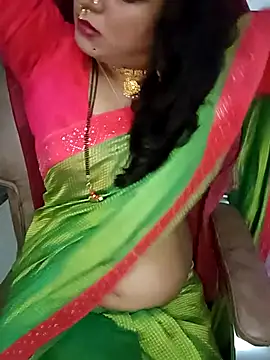 Snapshot of Niharika555 chatting on 05/25/26, 03:33 Niharika555 online show from 05/25/26, 03:33