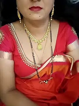 Snapshot of Niharika555 chatting on 04/18/26, 06:38 Niharika555 online show from 04/18/26, 06:38