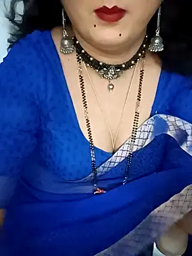Snapshot of Niharika555 chatting on 04/20/26, 03:13 Niharika555 online show from 04/20/26, 03:13
