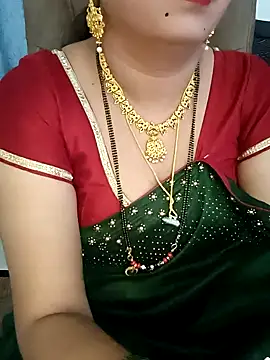 Snapshot of Niharika555 chatting on 05/08/26, 10:30 Niharika555 online show from 05/08/26, 10:30