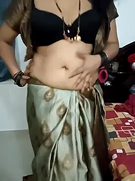 Snapshot of Niharika555 chatting on 04/18/26, 06:43 Niharika555 online show from 04/18/26, 06:43