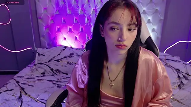 Snapshot of Megan__cole1 chatting on 10/11/25, 03:51 Megan cole1 online show from 10/11/25, 03:51